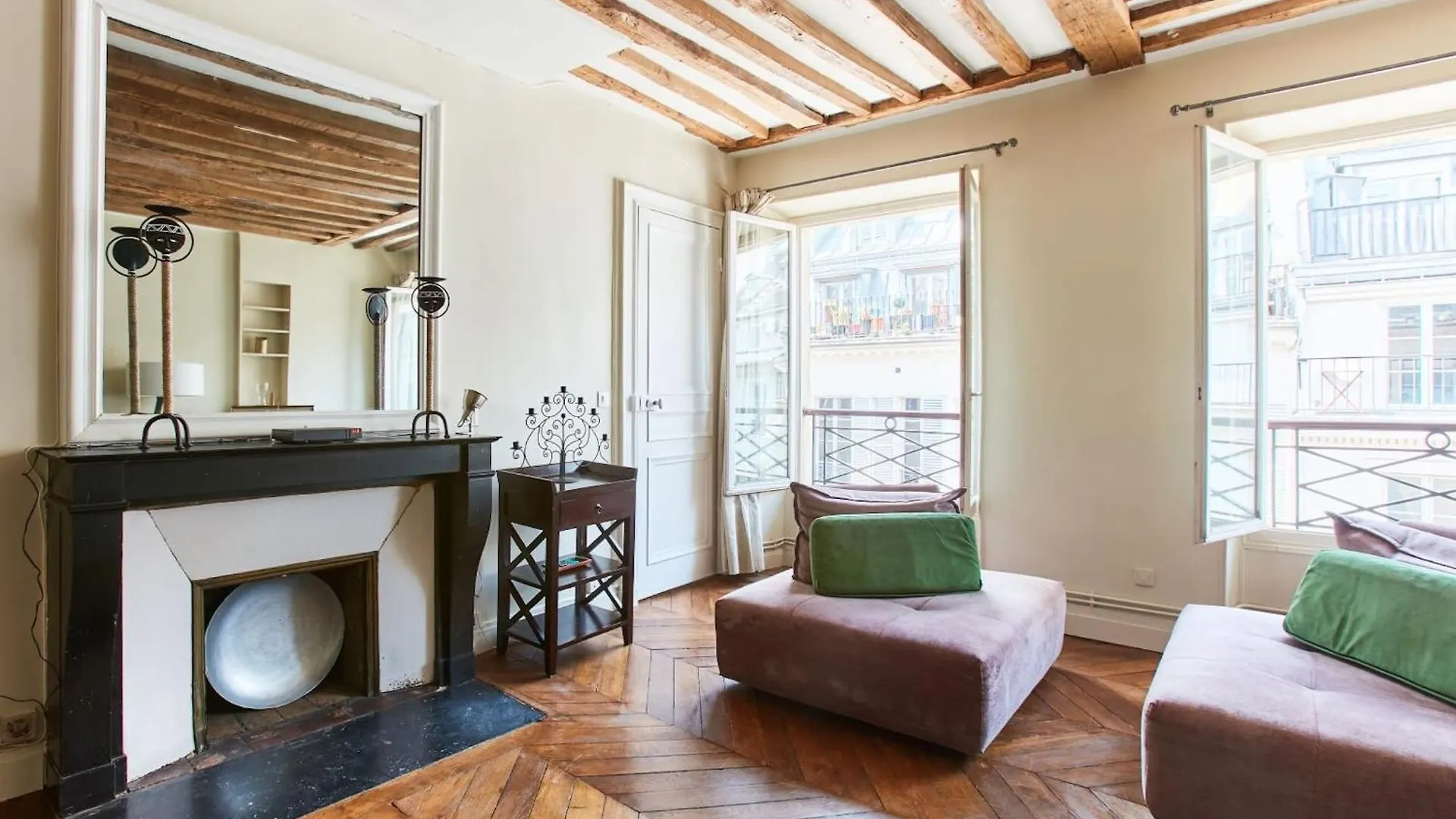 Apartment Bnbnova - 2Br - Palais Garnier & Place Vendome Paris France