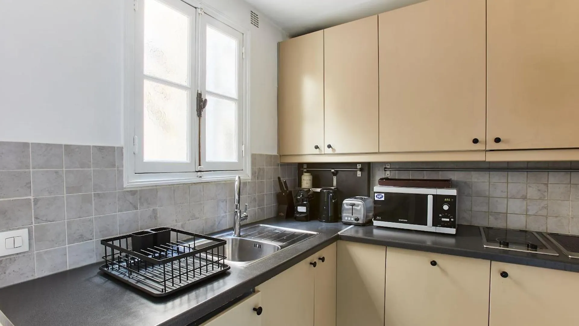 Bnbnova - 2Br - Palais Garnier & Place Vendome Paris Apartment